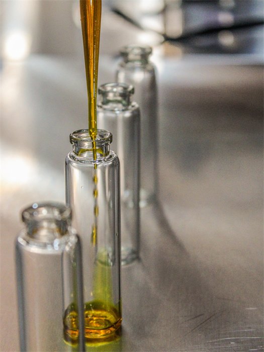 Β- Pinene CAS 18172-67-3